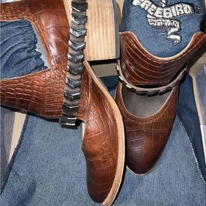 Freebird Blade Size 11